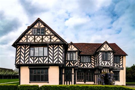 what is tudor style|tudor examples.